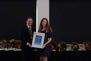 Horowhenua-Youth-Excellence-Scholarships-2023-Isabel-Maclean-Academia.jpg