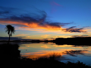 12-Capture-Your-Horowhenua-Autumn-2023-Reflection-Janette-Webb3.jpg