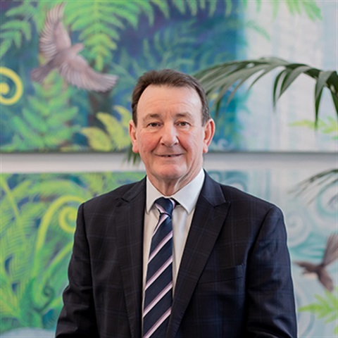 Mayor Bernie Wanden profile image.