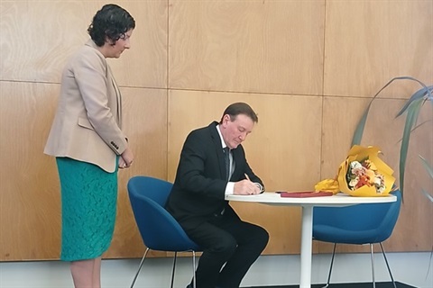 Mayor Bernie with Monique Davidson CE, at the inaugural Council meeting.