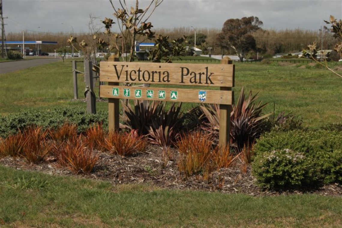 Victoria-Park.jpg